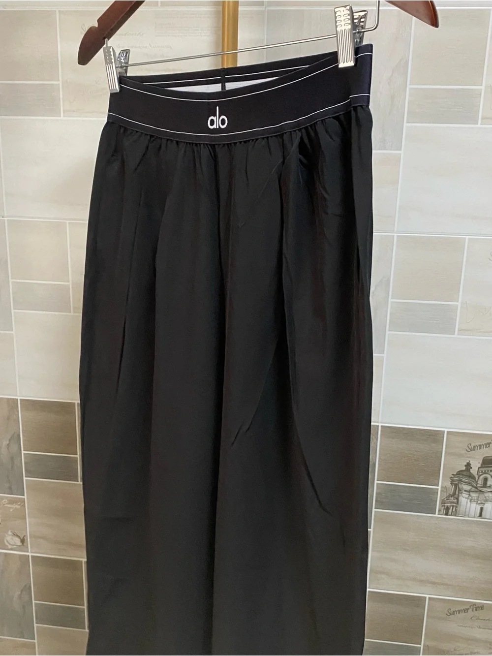 ALO Yoga Black Maxi Skirt with Branded Elastic Waist